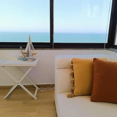 Апартаменты Sunset Sea Views, Silver Coast