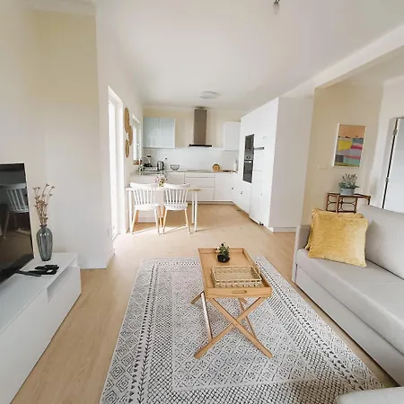 Sunset Sea Views Apartment *