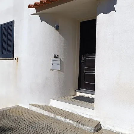 Апартаменты Sunset Sea Views, Silver Coast *