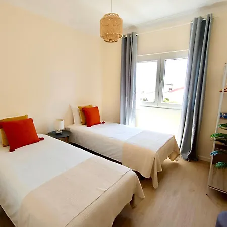 アパート Sunset Sea Views フォス・ド・アレーリョ